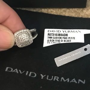 David Yurman Pave Diamond Petite Albion ring